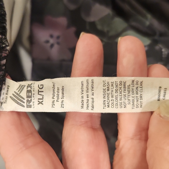 RBX Women's Floral Leggings - Black and Purple Size XL, new Without Tags! - Picture 3 of 8